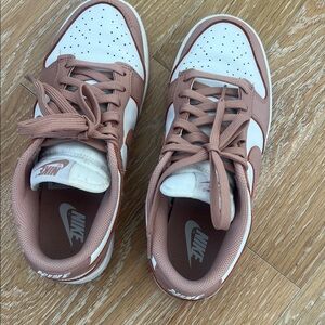 Nike Women's Dunk Low White / Particle Pink - Sail